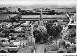 AJPP6-79-0701 - EN AVION - AU-DESSUS DE - ST-HILAIRE-LA-PALUD - L'eglise Et Le Bourg - Other & Unclassified