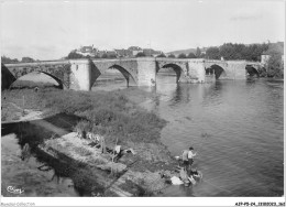 AJPP5-24-0611 - TERRASSON - La Vezere Au Pont Vieux - Terrasson-la-Villedieu
