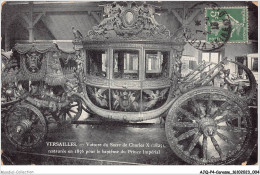 AJQP4-0362 - CAROSSE - VERSAILLES - VOITURE DU SACRE DE CHARLES X  - Otros & Sin Clasificación