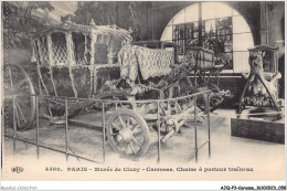 AJQP3-0300 - CAROSSE - PARIS - MUSEE DE CLUNY - CAROSSE - CHAINE A PORTEUR TRAÎNEAU  - Other & Unclassified