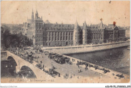 AJSP5-75-0439 - PARIS - La Conciergerie - La Seine Et Ses Bords