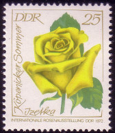 1779 Rosenausstellung Erfurt 25 Pf ** - Unused Stamps