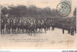 AJSP1-75-0005 - Le Roi Et La Reine D'italie à - PARIS - L'escorte Du Président De La République - Plazas