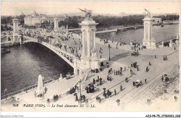 AJSP8-75-0723 - PARIS - Le Pont Alexandre III - Bruggen