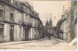 MANCHE - VALOGNES - La Rue Des Religieuses - Librairie A. Brochard - N° 345 B - Valognes