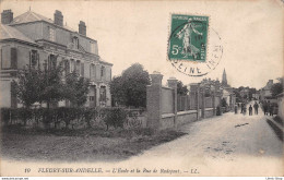 [27] FLEURY-SUR-ANDELLE. - L'Ecole Et La Rue De Radepont. - LL.. CPA 1910 - Altri & Non Classificati