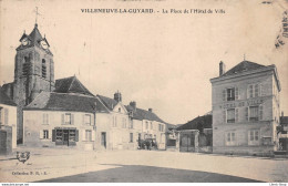 [89] VILLENEUVE-LA-GUYARD. - La Place De L'Hotel De Ville - Épicerie V. BRIOIS Cpa 1916 - Ed. P.R.S. - Villeneuve-la-Guyard