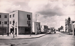 Bobigny - Groupe Du Nouveau Village  -  CPSM °J - Bobigny