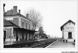 CAR-AAWP4-37-0307 - LA CROIX EN TOURAINE - Gare - Bléré - La Croix - Tours