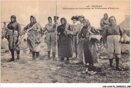 CAR-AAWP2-17-0128 - FOURAS - Pêcheuses De Crevette Et D'huitres - Fouras-les-Bains