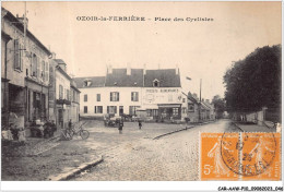 CAR-AAWP10-77-0776 - OZOIR-LA-FERRIERE - Place Des Cyclistes - Autres & Non Classés