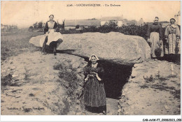 CAR-AAWP7-56-0519 - LOCMARIAQUER - Un Dolmen - Locmariaquer