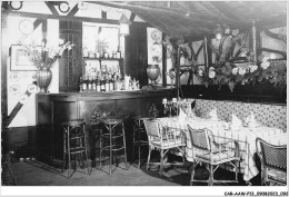 CAR-AAWP13-92-1036 - RUEIL-MALMAISON - Le Bar Intérieur - Rueil Malmaison