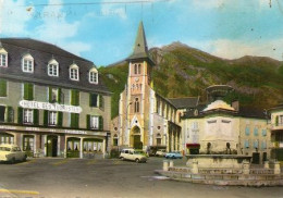 La Place ,l'eglise , La Fontaine - Lacq