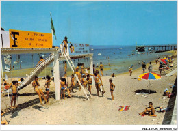 CAR-AAX-P5-33-0371 - LE MOULLEAU - La Plage Et Les Jeux - Sonstige & Ohne Zuordnung