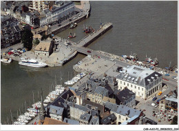 CAR-AAX-P2-14-0085 - HONFLEUR - Vue Aerienne De La Lieutenance - Du Vieux Bassin Et Du Quai De La Quarantaine - Honfleur