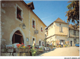 CAR-AAX-P7-46-0535 - SAINT-CIRQ-LAPOPIE - Place Du Sombral - L'auberge Aux Bonnes Choses - Saint-Cirq-Lapopie