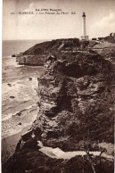 64 - BIARRITZ - Les Falaises Du Phare - Biarritz