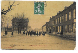 Cpa...Avesnelles...rue De La Poste...1909...animée...(couleur..toilée) - Autres & Non Classés