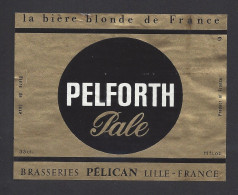 Etiquette De Bière Pale  -  Pelforth  -    Brasserie  Pelican  à  Lille  (59) - Bière