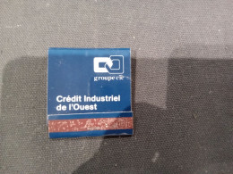 FRANCE  - Petite Boîte Aĺlumettes "   Crédit Industriel Ouest "   Net    0,50 L Unité - Luciferdozen