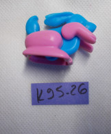 Kinder - Lapin En Plastique Rose Et Bleu - K95 26 - Sans BPZ - Inzetting