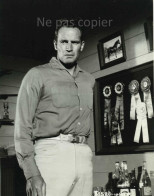 CHARLTON HESTON Vers 1960 Photo 24 X 18 Cm Cinéma Film Acteur - Personalidades Famosas