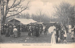 MONTLUCON (Allier) - Une Fête Au Bois De Labrosse - Montlucon