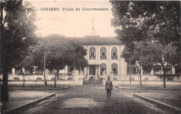 GUINEE Francaise Conakry  Palais Du Gouvernement 2  (scan Recto Verso ) Nono0027 - Guinée