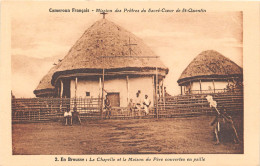 Cameroun Mission Des Pretes Du Sacre Coeur De St Quentin Brousse Chapelle Couverte De Paille (scan Recto Verso)NONO0009 - Cameroon