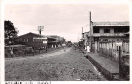 Cameroun DOUALA Avenue Du G Koenig (scan Recto Verso)NONO0009 - Cameroun