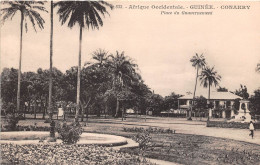 Guinee Afrique Occidentale  Conakry Place Du Gouvernement ( Scan Recto Verso)NONO0005 - Guinea