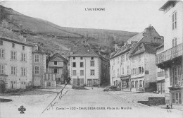 France Auvergne Chaudessaigues Place Du Marche  (scan Recto Verso ) Nono0044 - Auvergne