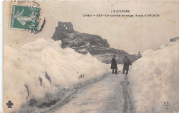 Auvergne Un Comble De Neige Route D Apchon  (scan Recto Verso ) Nono0043 - Auvergne