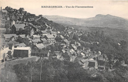 Madagascar Vue De Fianarantsoa  (scan Recto Verso ) Nono0036 - Madagaskar