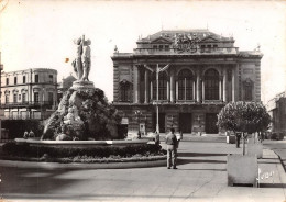 MONTPELLIER  Le Theatre Comedie Et Fontaine Des Trois Graces  26 (scan Recto Verso)nono0108 - Montpellier