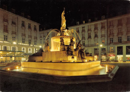 NANTES  La Fontaine Illuminée Place Royale  6 (scan Recto Verso)nono0128 - Nantes