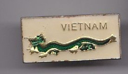 Pin's Vietnam Dragon Réf 2266 - Villes