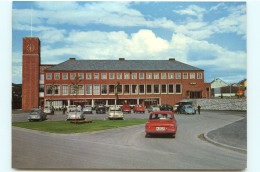 Norvège - Norway - Norge - Voitures - Automobile - Chemins De Fer - Gares - Gare - Bodo - Jernbanestasjon - Norway