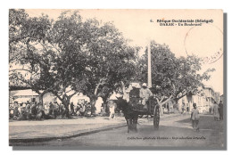 SENEGAL DAKAR  UN BOULEVARD AVEC ATTELAGE   (scan Recto-verso) OO 0931 - Sénégal