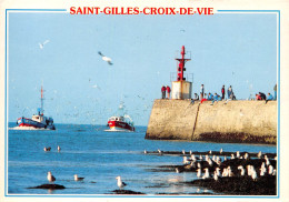 SAINT GILLES CROIX DE VIE Entree Du Port  15 (scan Recto-verso) OO 0914 - Saint Gilles Croix De Vie