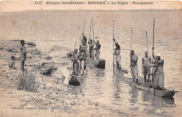 MALI Soudan Francais Piroguiers Sur Le Niger - CPA   (scan Recto-verso) OO 0943 - Malí