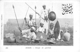 MALI Soudan Francais Groupe De Guerriers Avec Leurs Armes - Calligraphie Arabe Carte Rare (scan Recto-verso) OO 0943 - Malí