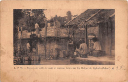 GABON  NGOMO Pierres De Taille Briques Et Maison Faites Par Le GALOAS De N'GOMO Lp79 (scan Recto-verso) OO 0940 - Gabun