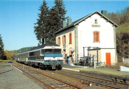 LE RAIL USSELLOIS N° 537 CC 72021 VENTADOUR Gare De PONTGIBAUD  (scan Recto-verso) OO 0934 - Other & Unclassified