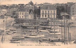 PORNIC - LA FLOTILLE DE YACHTS OOUGIES AU PORT  (scan Recto-verso) OO 0985 - Pornic