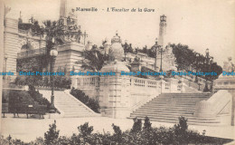 R060735 Marseille. L Escalier De La Gare. B. Hopkins - Monde