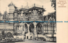 R060744 Entrance To Huthi Sighs Tomb. Ahmedabad. B. Hopkins - World