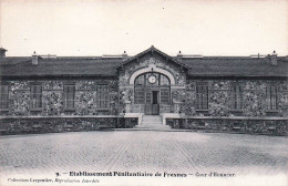 94* FRESNES   Prison – Cour D Honneur  RL45,1094 - Fresnes