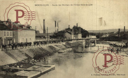 FRANCIA. FRANCE. MONTLUCON Sortie Des Ouvriers Usine Saint Jacques - Montlucon